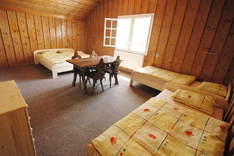Myslivna Hotel Черни Дул Екстериор снимка